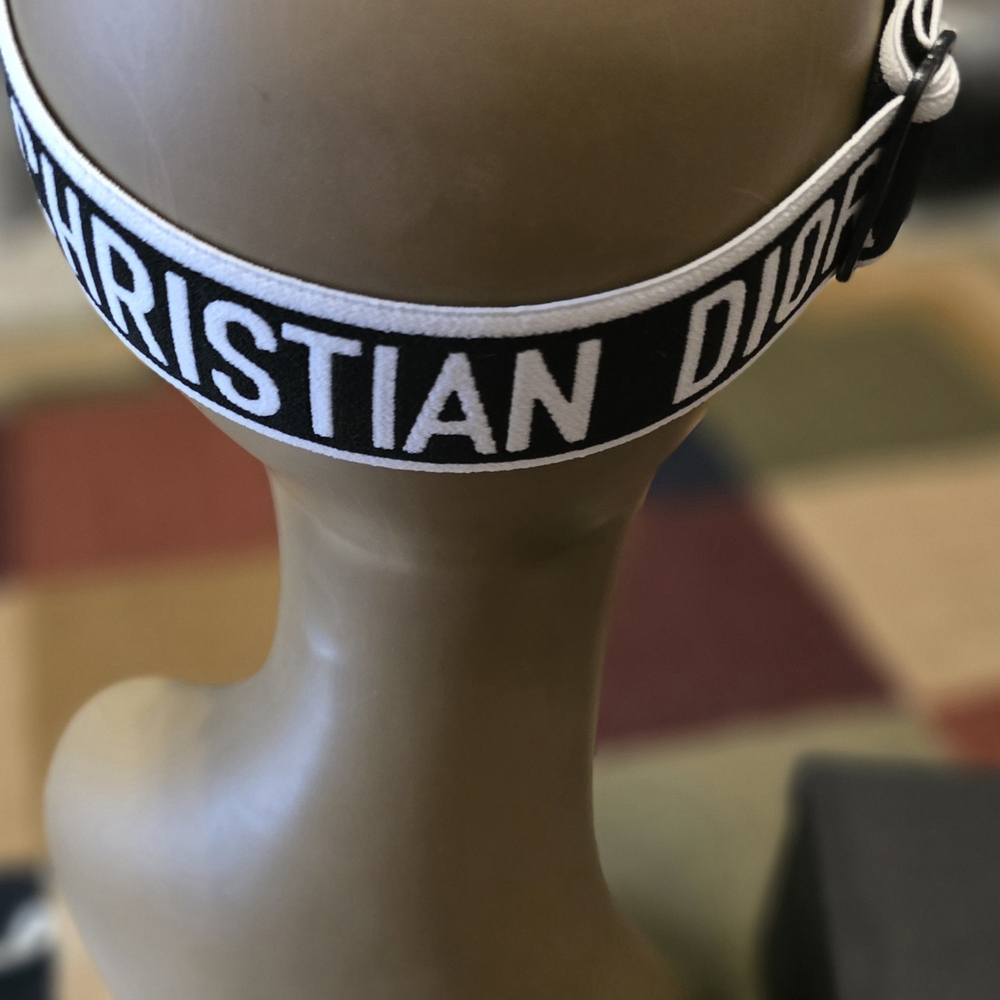 Dior Black and Gray Futuristic VR Visor - Picture 5 of 6